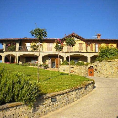 Azienda Agrituristica Alcastle Montabone Bagian luar foto