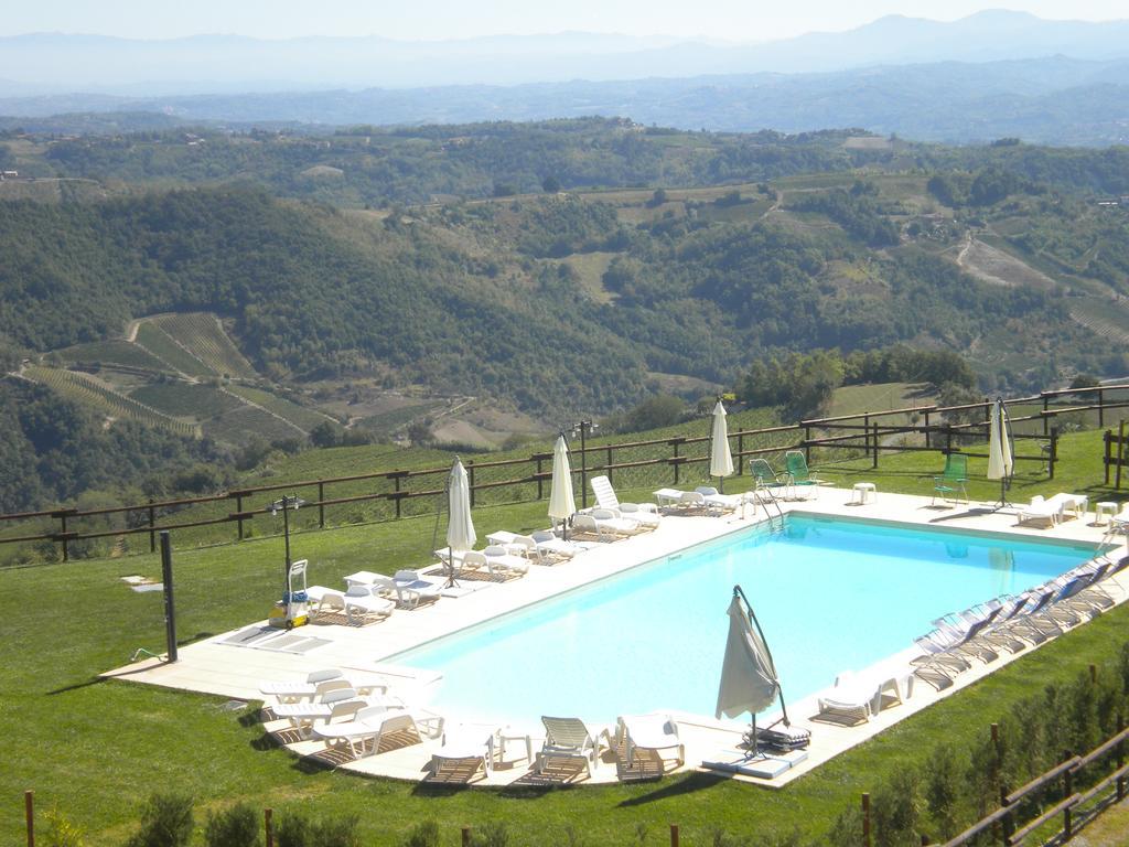 Azienda Agrituristica Alcastle Montabone Bagian luar foto